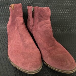 Lucky Brand Maroon Ankle Booties